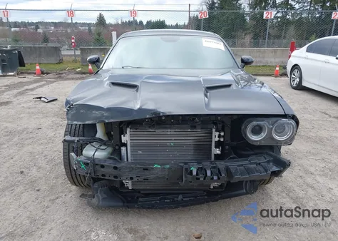 2017 Dodge Challenger Gt z USA, uszkodzony, nr VIN 2C3CDZGG7HH556262